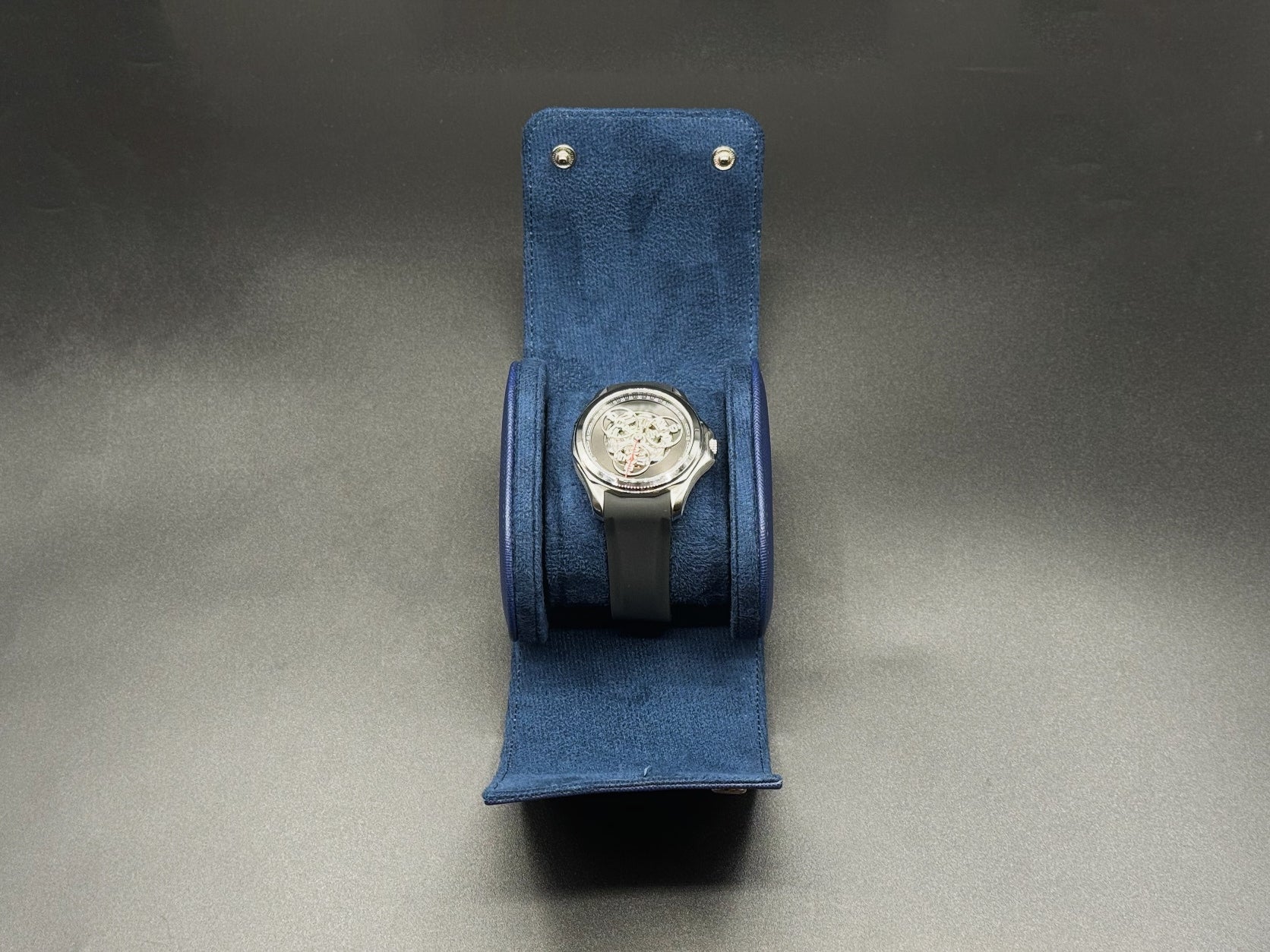 Etui montre en cuir bleu